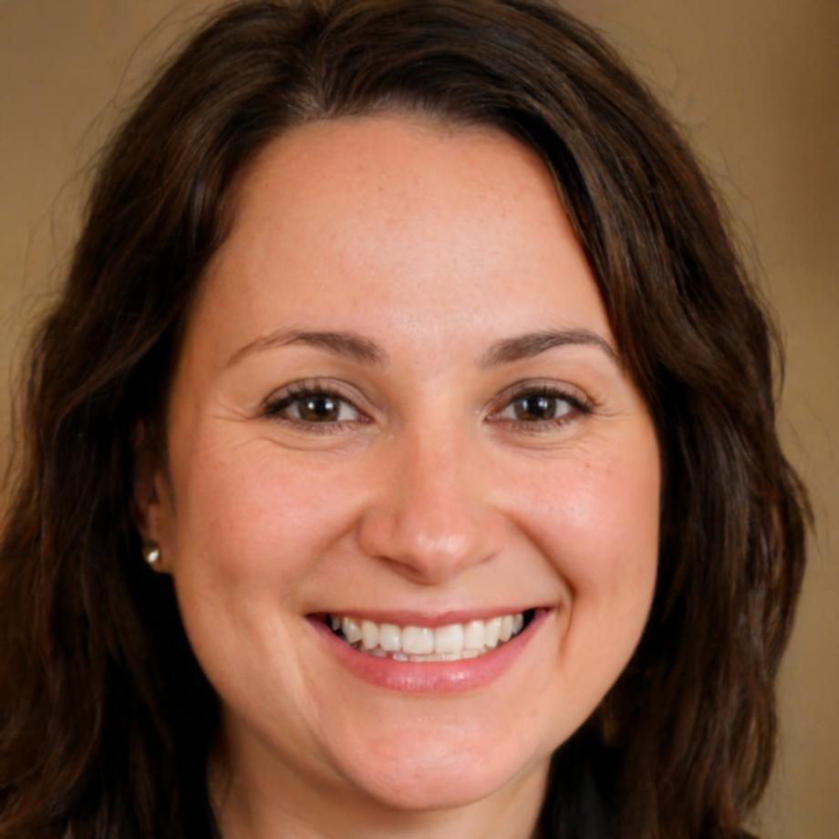 Dra. Elena Martínez, Directora de Investigación Financiera en ronavethisquo